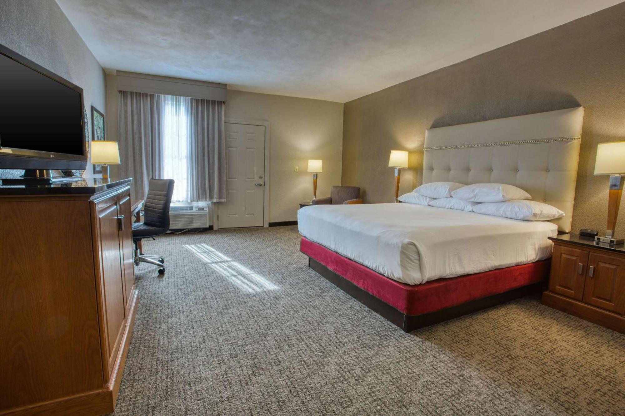 Drury Inn & Suites San Antonio Near La Cantera Екстериор снимка