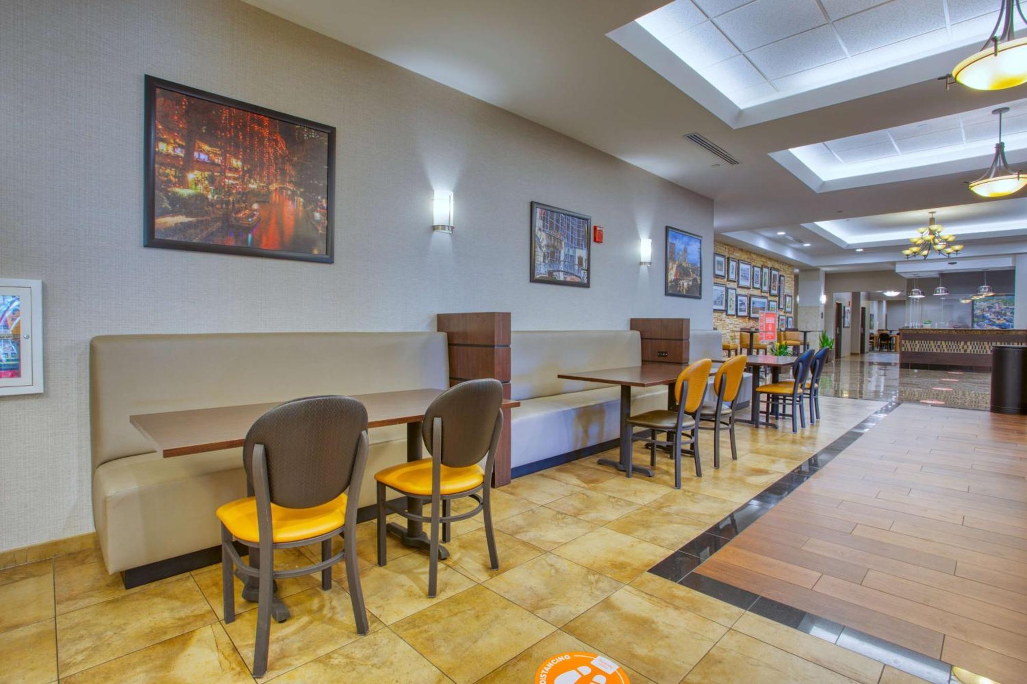 Drury Inn & Suites San Antonio Near La Cantera Екстериор снимка